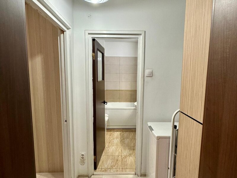Drumul Taberei, Plaza Romania, str. Brasov,